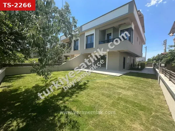 Özdere De Büyük Bahçeli Denize Yürüme Mesafesinde 3+1 Villa